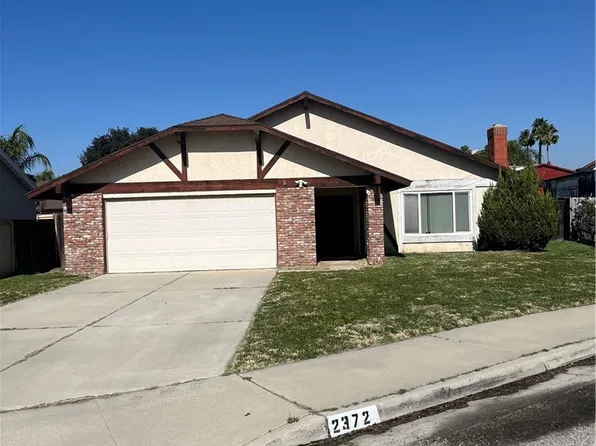 2372 Carlsbad Cir, Hemet, CA 92545