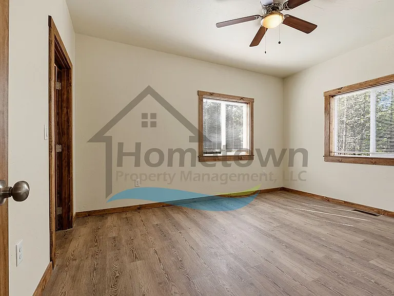 145 Burnt Tree Ln — Photo 16