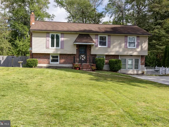 3072 E Landis Ave, Vineland, NJ 08361
