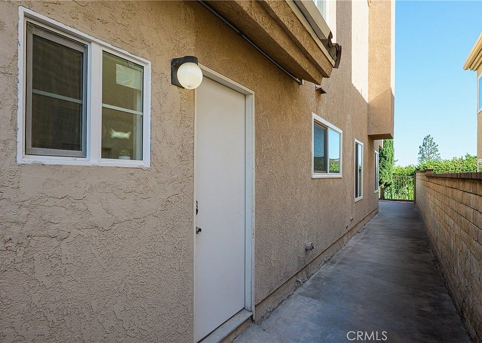 1st image of 10227 Northridge Dr #2
