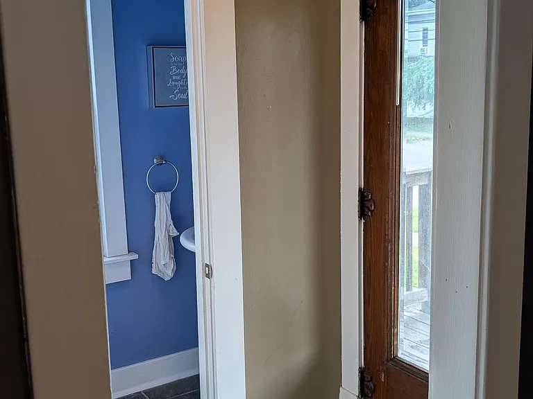 478 N Ellsworth Ave — Photo 2