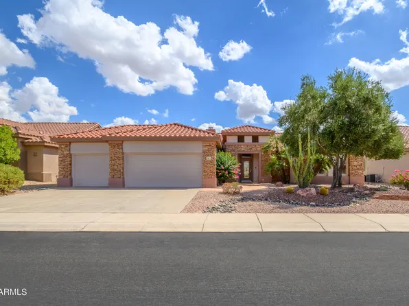 17621 N EAGLE CREST Drive, Surprise, AZ 85374