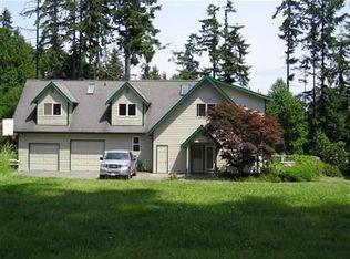 4525 Deer Lake Rd, Clinton, WA 98236