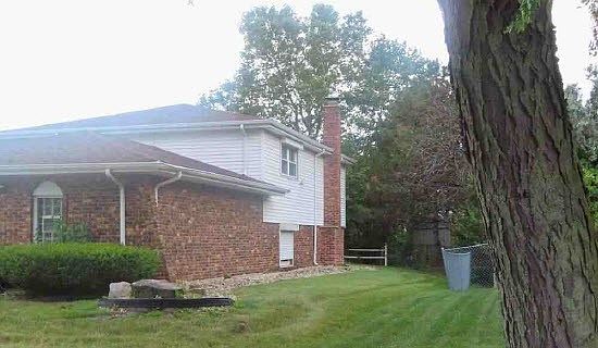 4th image of 1008 E 193rd St