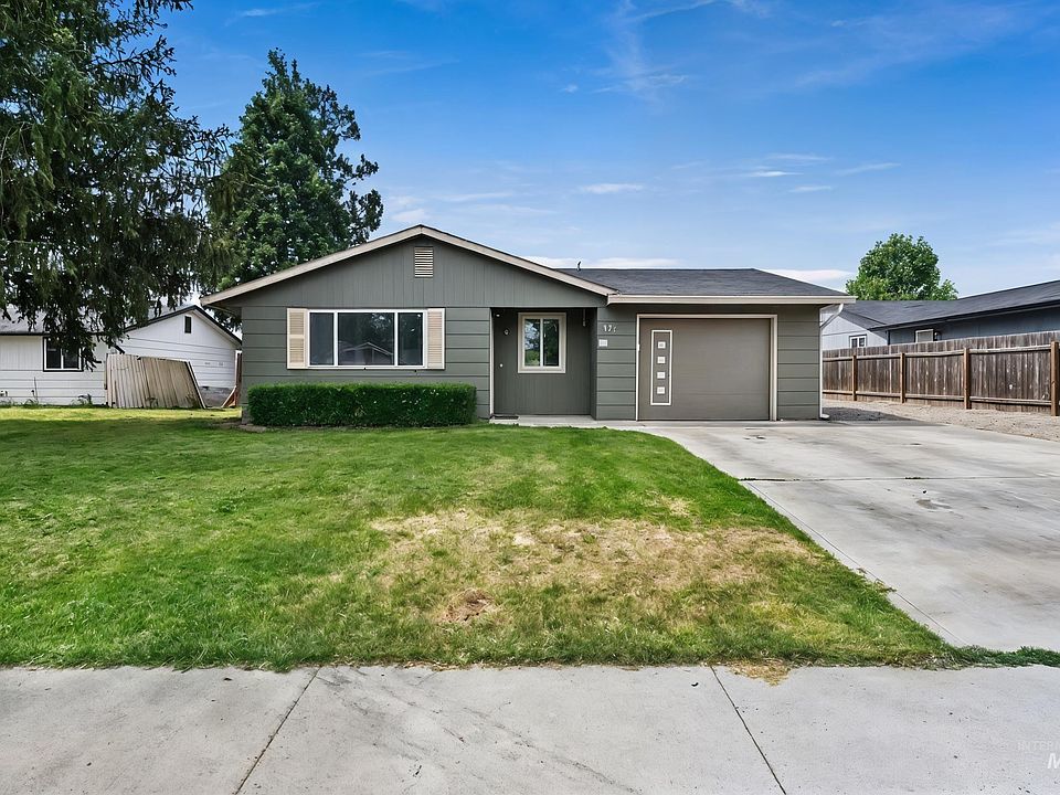 1st image of 125 Donna Dr