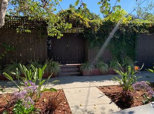 1122 Manzanita St, Los Angeles, CA 90029