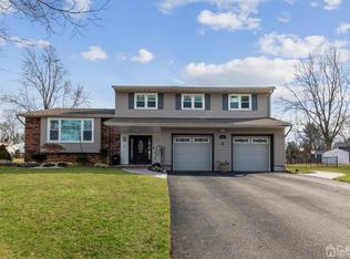 10 Brian Rd, East Brunswick, NJ 08816