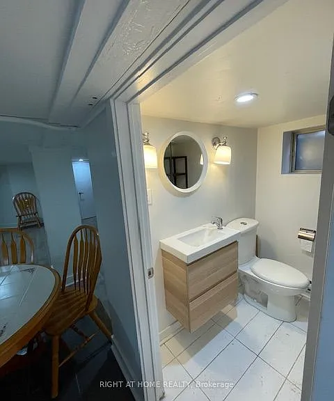 2680 Lake Shore Blvd W — Photo 30