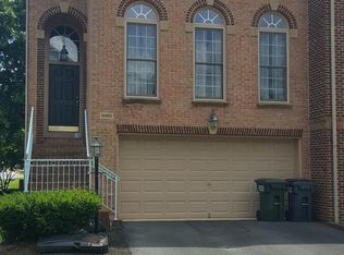 12482 Rose Path Cir, Fairfax, VA 22033