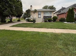 7035 W 72nd Pl, Chicago, IL 60638