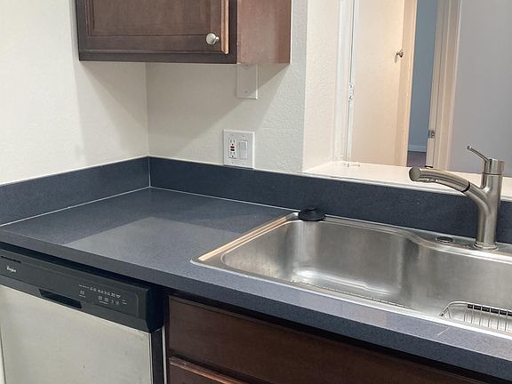 3rd image of 1418 14th St APT 6
