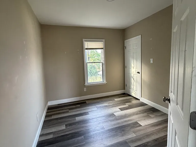9861 Russell St #2 — Photo 6