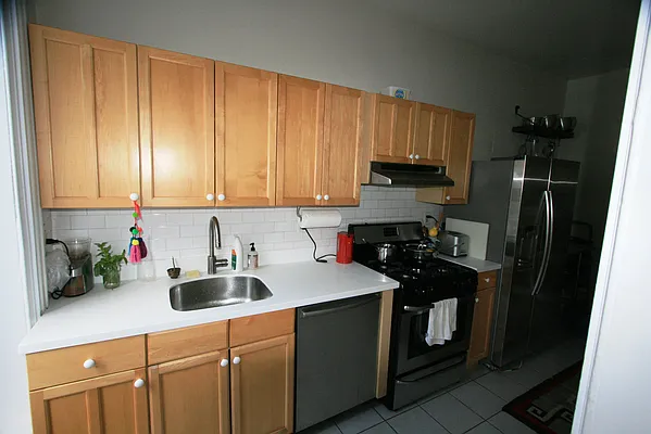 Rented by Dwell Residential Inc | media 7