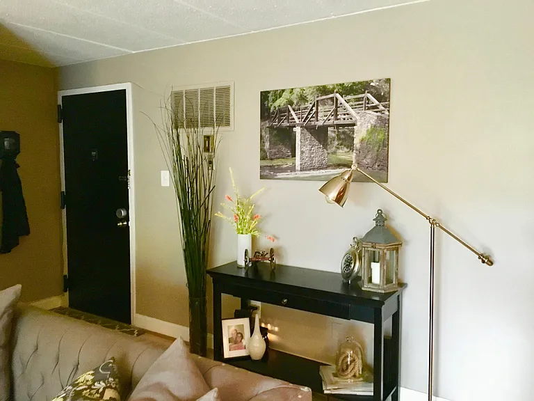 2632 Wagon Dr #1B — Photo 3