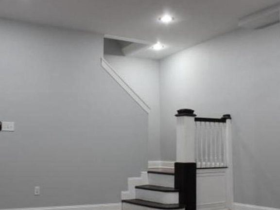 2nd image of 5417 Spruce St Room A