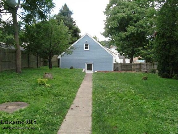 2nd image of 129 Lake St