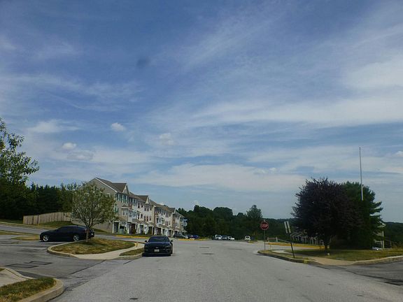 5th image of 230 Country Ridge Dr