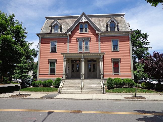 1st image of 39 Parkis Ave Unit 1