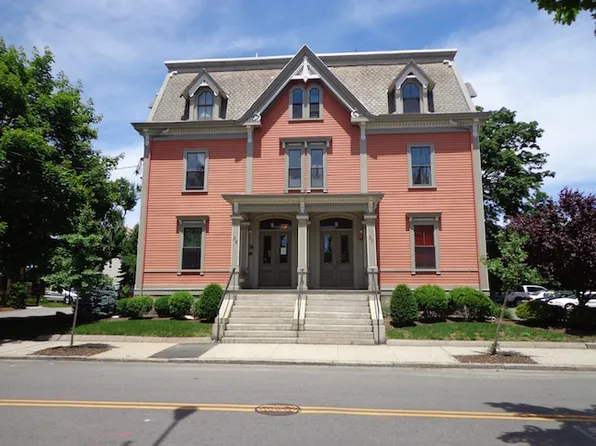 39 Parkis Ave Unit 1, Providence, RI 02907