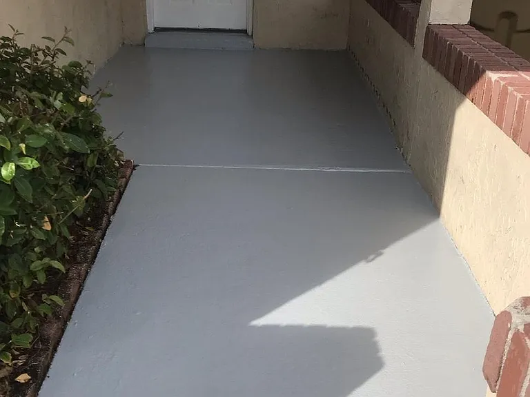 658 Royalty Ct — Photo 9