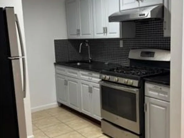 (undisclosed Address), Flushing, NY 11354