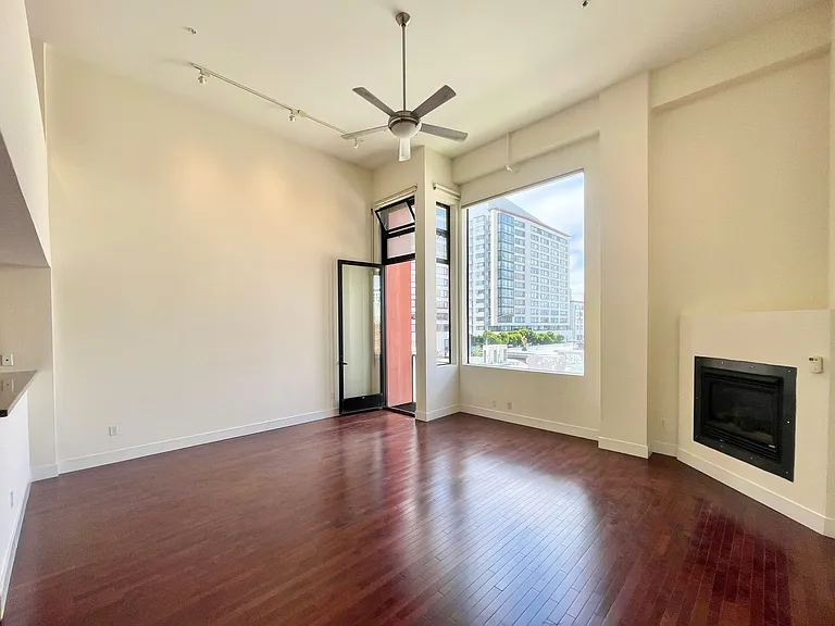 200 Townsend St #32 — Photo 3