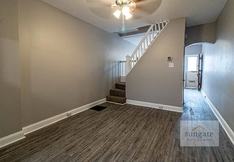 1222 Sargeant St — Photo 5