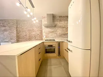 Rented by Nolita Group