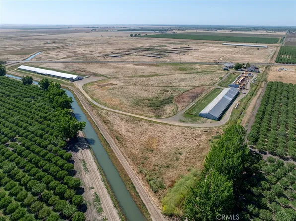 10622 State Highway 140 #19, Le Grand, CA 95333