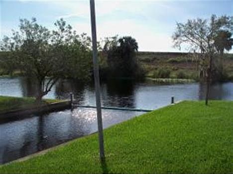 3rd image of 822 Us Highway 441 SE