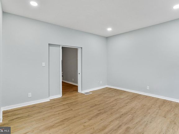 3rd image of 119 Randolph Ave