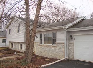 3970 Crete Rd, Crete, IL 60417