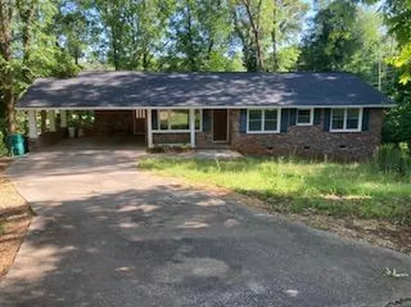 5384 Foresthill Ct, Morrow, GA 30260