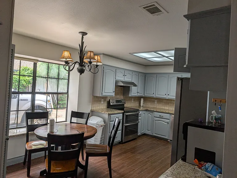 2907 Arroyo Ct S — Photo 7
