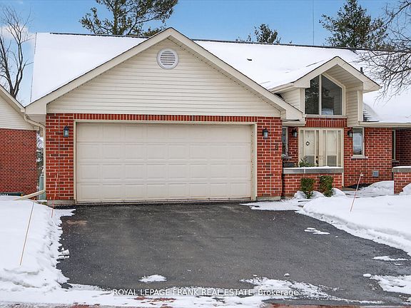 2nd image of 1121 Armour Rd #8