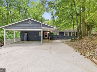 7755 Kings Point Dr, Cumming, GA 30041