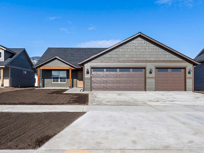 8967 W Swather Ave, Rathdrum, ID, 83858
