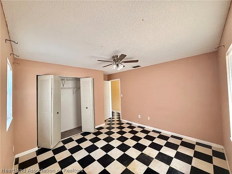 3746 Skipper Rd — Photo 4