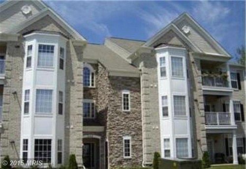 1st image of 504K Lloyd Pl