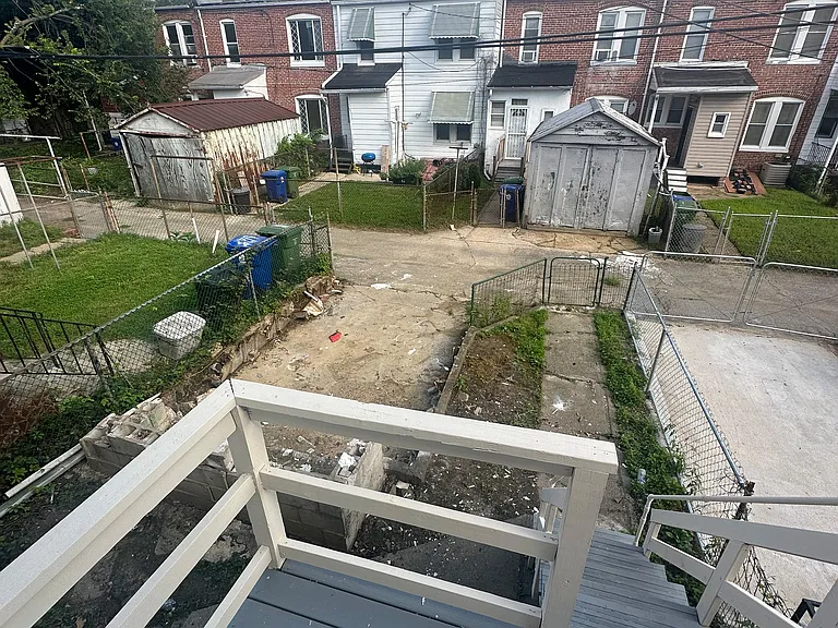3126 Normount Ave — Photo 6
