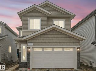 71 Meadowgrove Ln, Spruce Grove, AB T7X 0W2