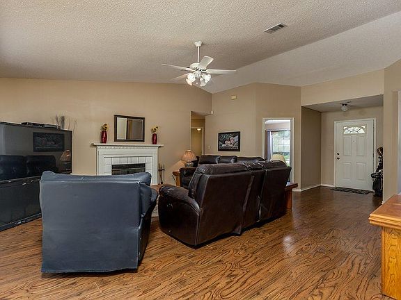 5th image of 287 Bobwhite Dr