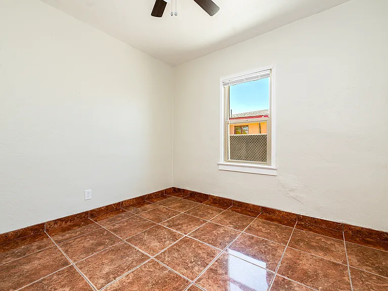 115 S Palomas Ave — Photo 15