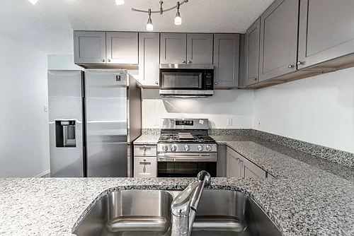 NEW Top End Townhomes with Amazing Views Photo 1