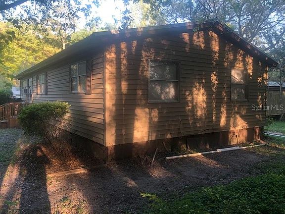 5th image of 3764 NE 210th Ct