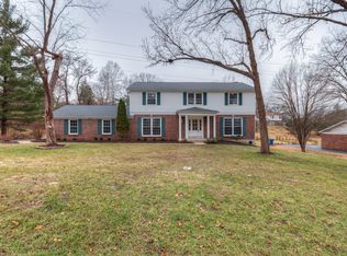 12502 Trammell Ct, Saint Louis, MO 63141