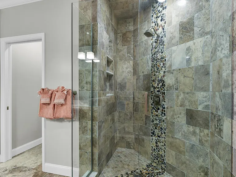 710 Lalique Cir #906 — Photo 17