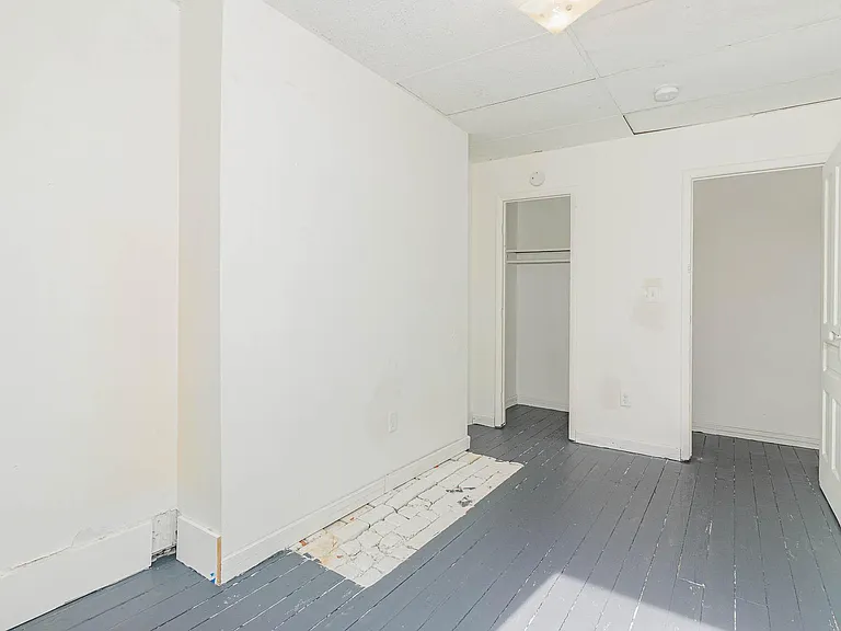 213 Mulberry St #2 — Photo 17