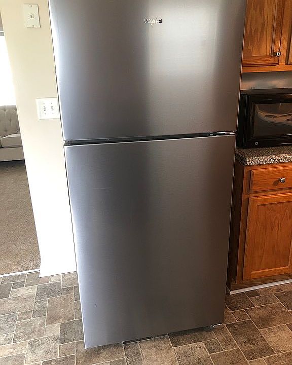 2nd image of 1006 Frontier Trl SW