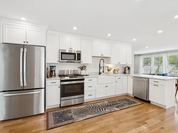 15 Curtis Street, South Portland, ME 04106